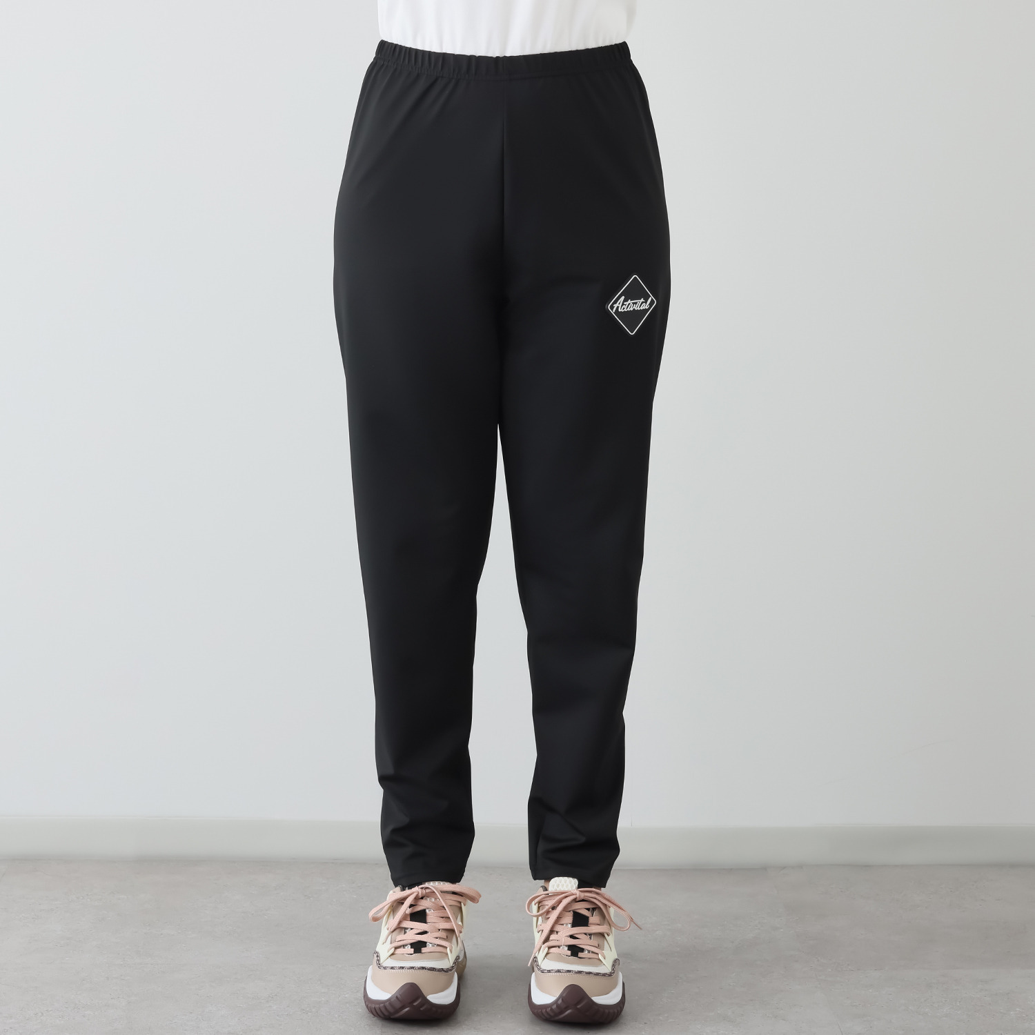 温かさ、着心地を追求！ 着て温か！動いて発汗！ アクティバイタル ストレッチ 魔法瓶サーモスーツ