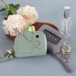 リズデイズ ゾウモティーフ キーケース
