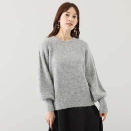 エーエフコンフィ ふんわり袖の モヘヤ調 ニットプルオーバー