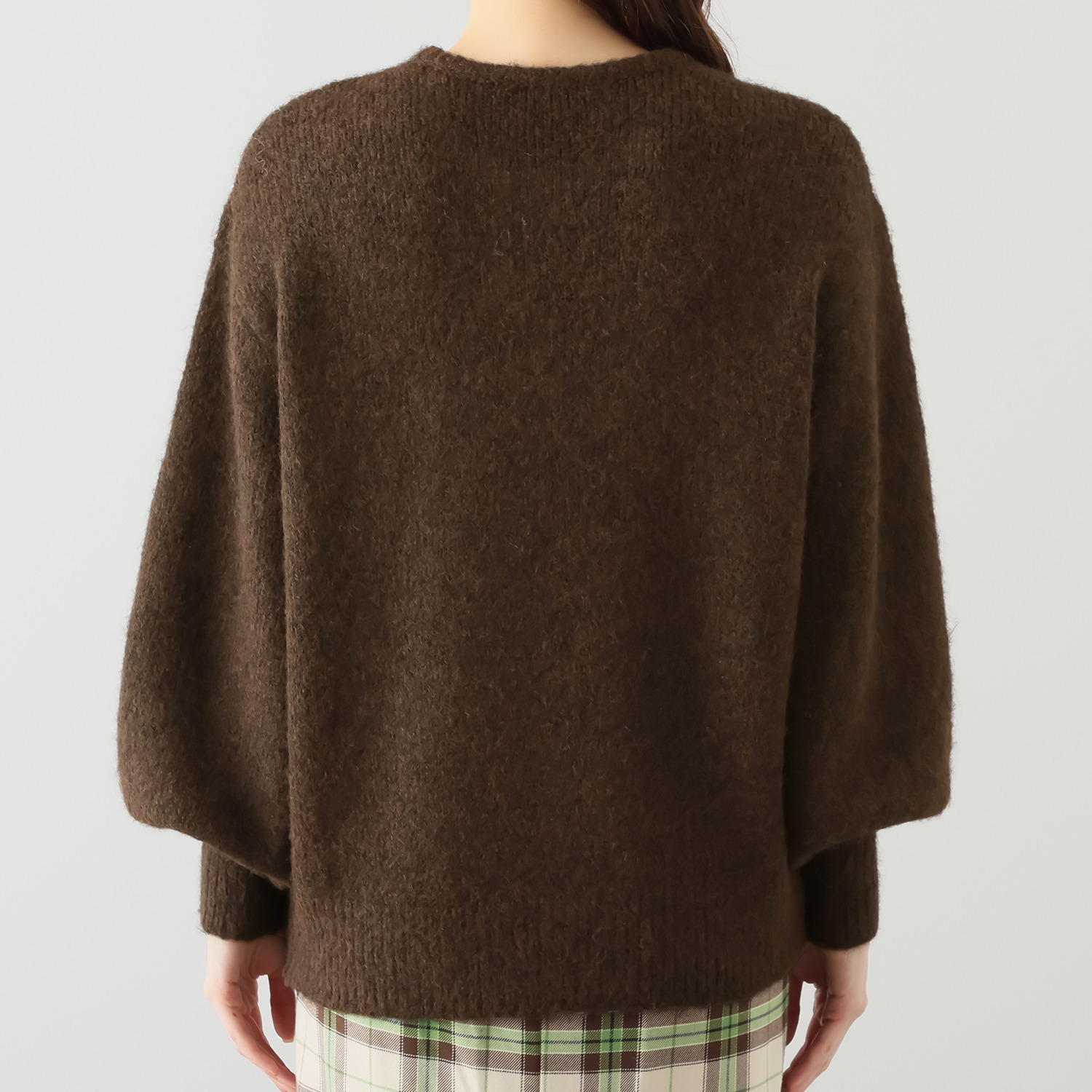 エーエフコンフィ ふんわり袖の モヘヤ調 ニットプルオーバー