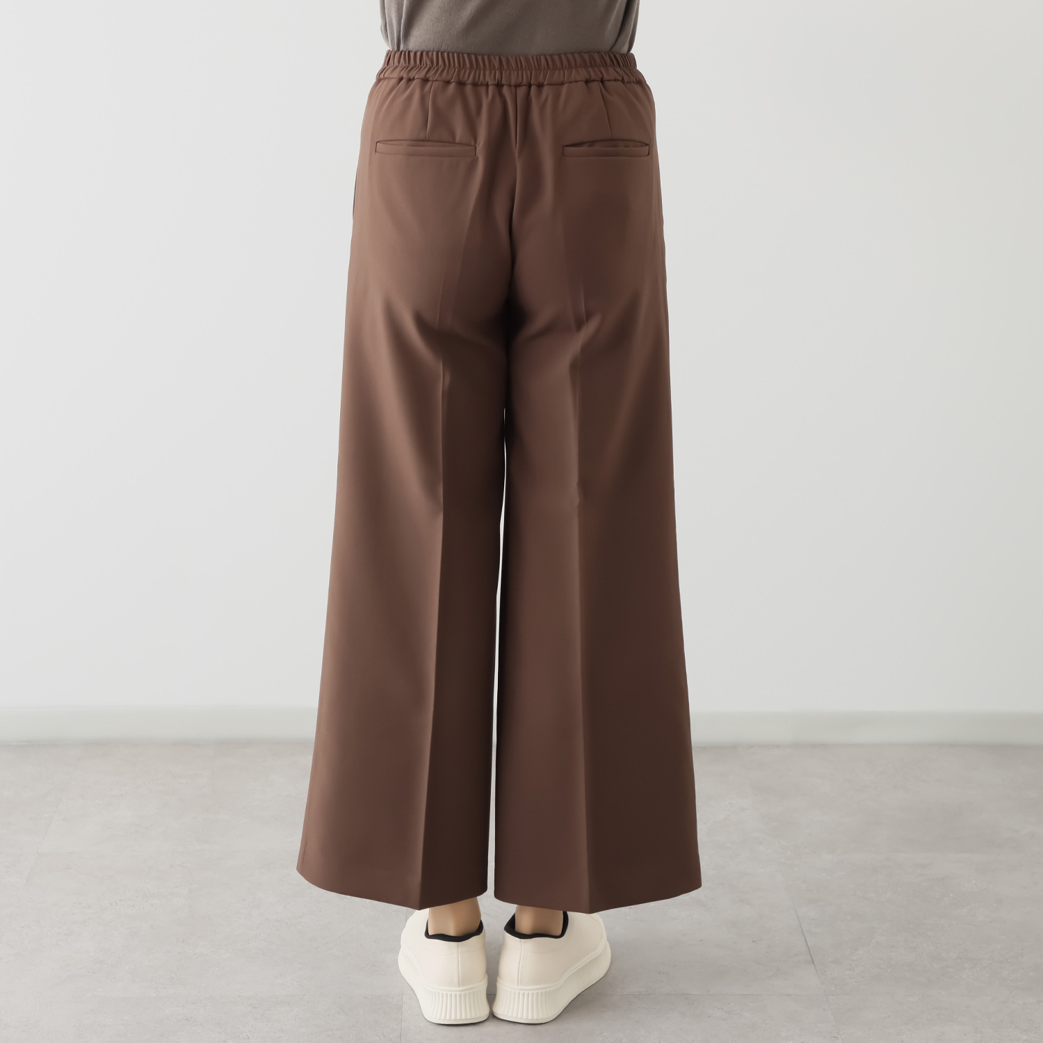 エーエフコンフィ ダブルクロス きれいめパンツ