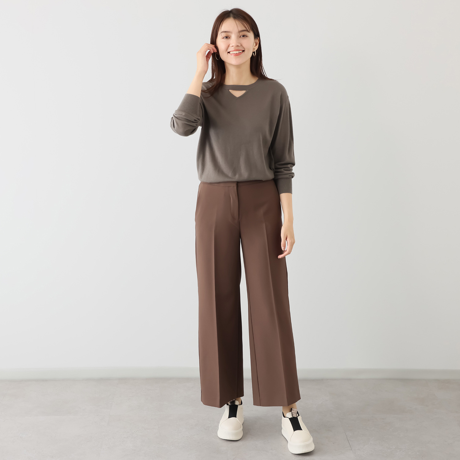 エーエフコンフィ ダブルクロス きれいめパンツ