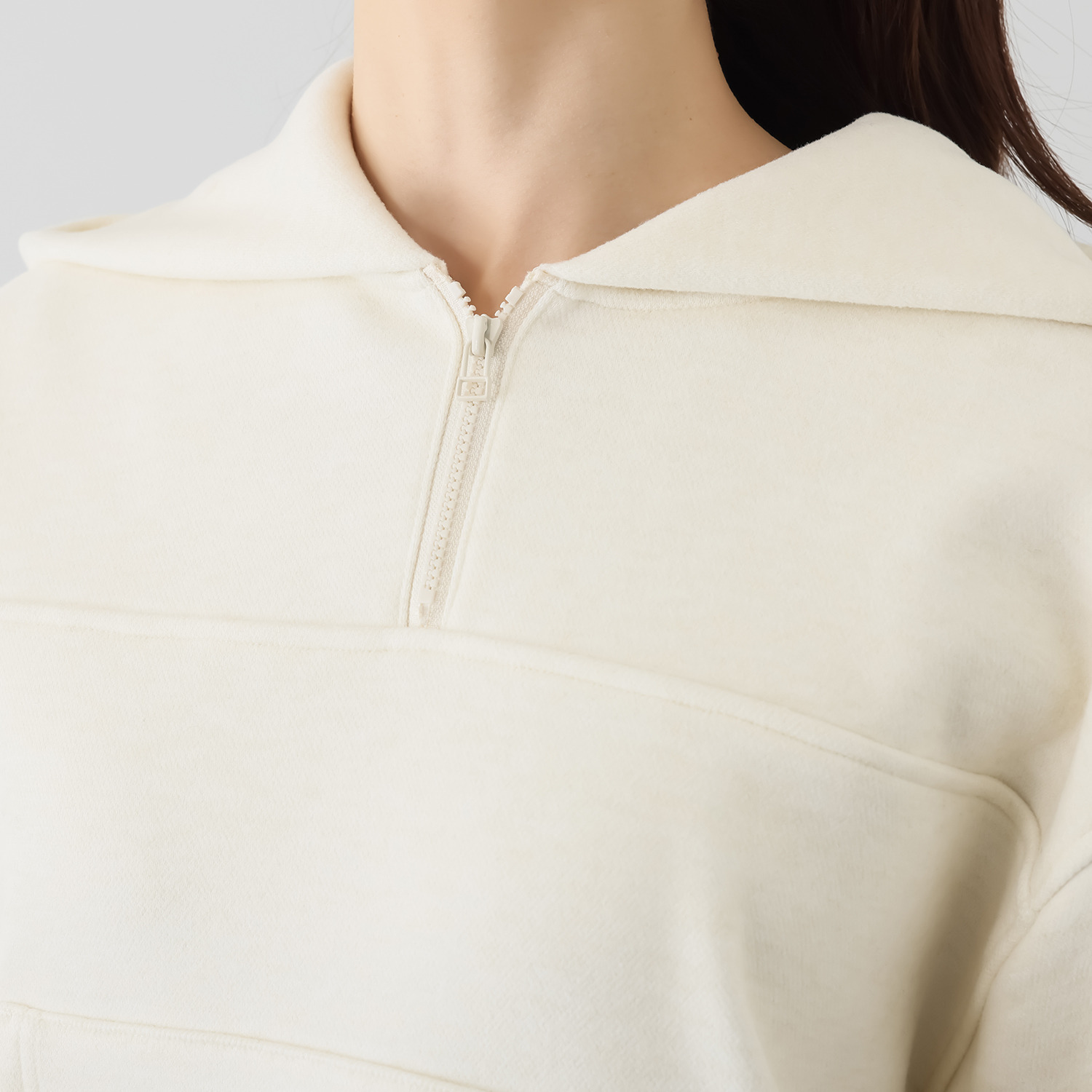 ミューリエ ジェットセッター気分で 快適おしゃれ 裏起毛フーディー