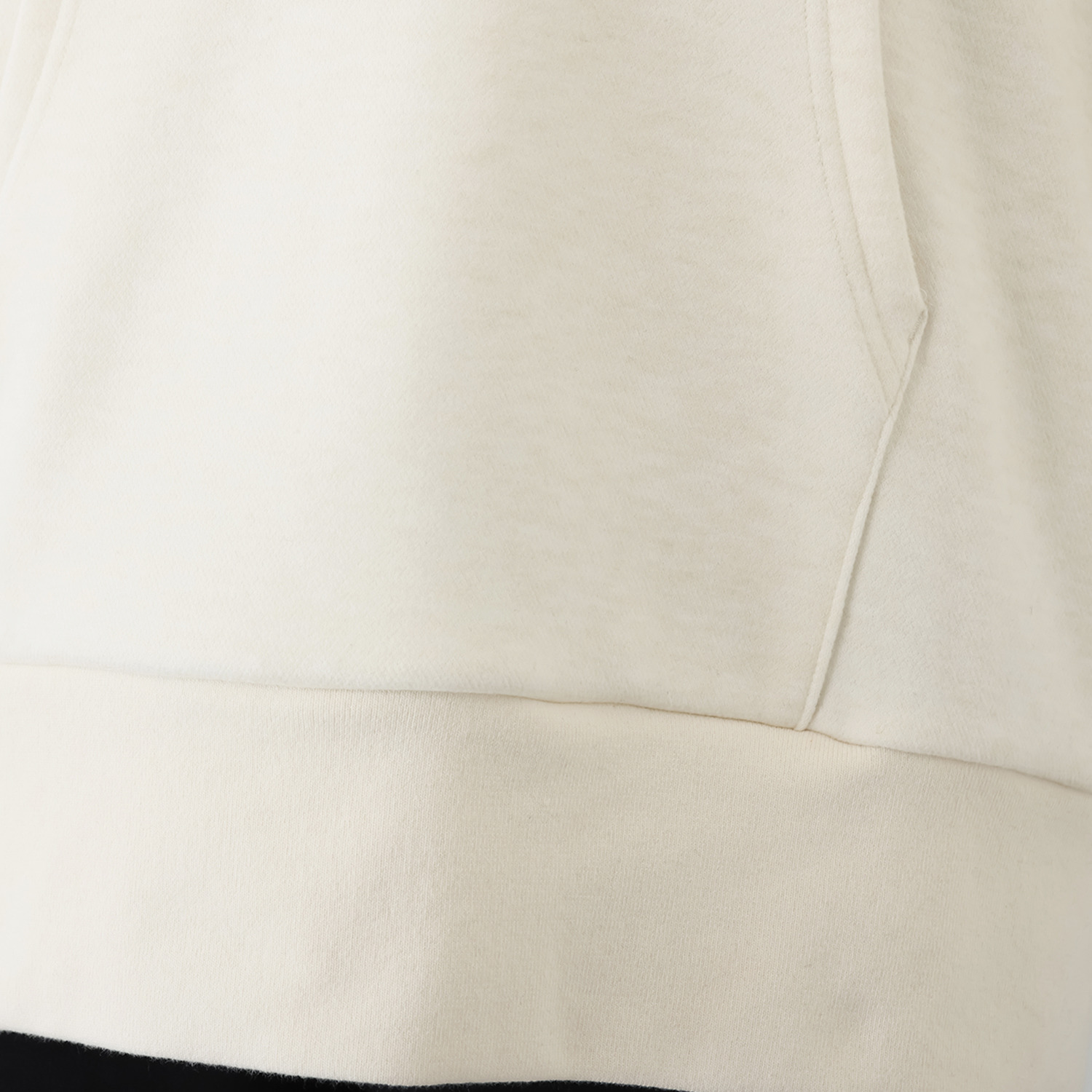 ミューリエ ジェットセッター気分で 快適おしゃれ 裏起毛フーディー