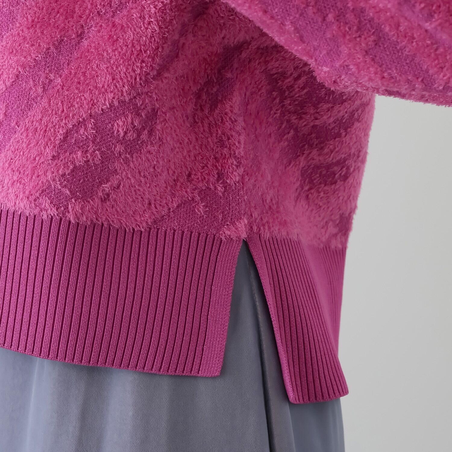 ミューリエ ゼブラ柄 ジャガードニット もっちりとした 大人のトレーナー