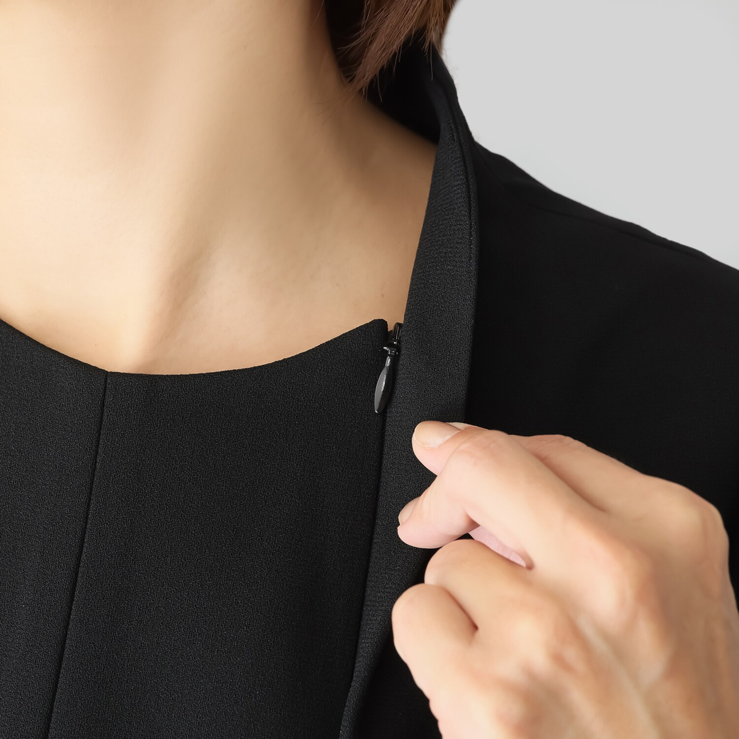 ニュイ ブラックフォーマル 洗濯機で洗える 前開きワンピース