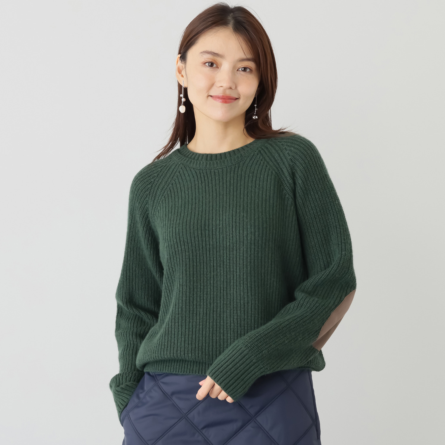 ラソエヌサーティスリー ディグリーズ 一枚でおしゃれにキマる エルボーパッチ 片畦ニットプルオーバー