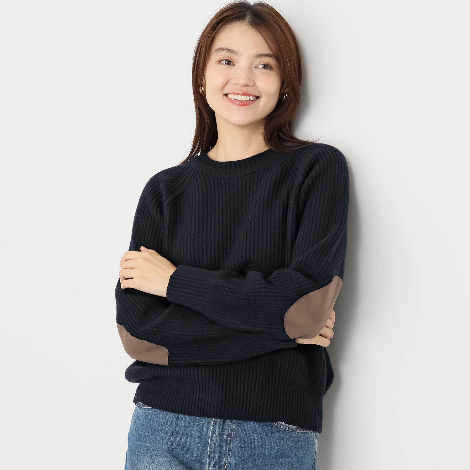 ラソエヌサーティスリー ディグリーズ 一枚でおしゃれにキマる エルボーパッチ 片畦ニットプルオーバー