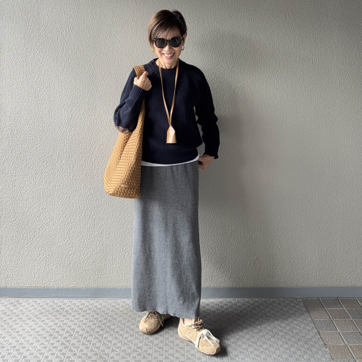 ラソエヌサーティスリー ディグリーズ 一枚でおしゃれにキマる エルボーパッチ 片畦ニットプルオーバー