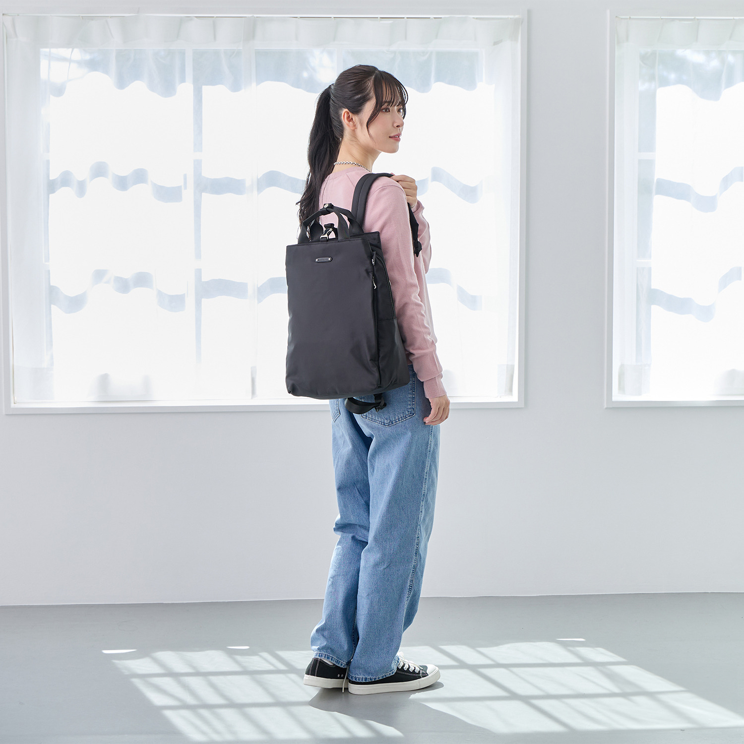 ルートート ストラップが パッド入りになった！ はっ水ナイロンリュック