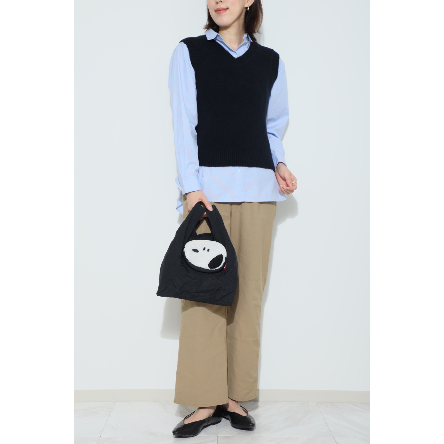 ルートート スヌーピーの ふたつの表情が楽しめる！ 収納可能な ミニショッパーバッグ