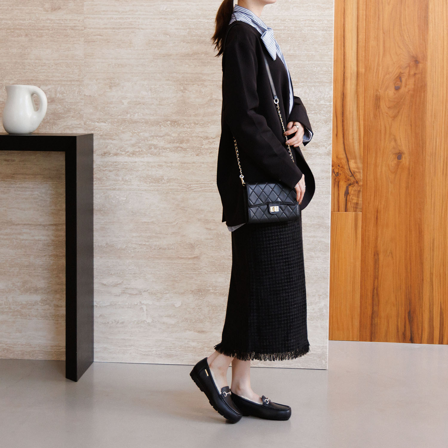 卑弥呼 はっ水シープレザー フレキシブルライトソール ビジュウビット ふわふわモカシン ＜３Ｅ＞