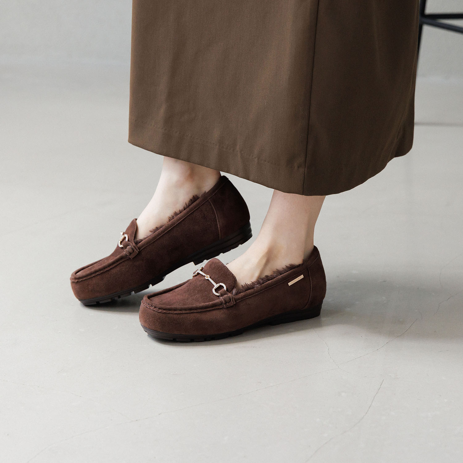 卑弥呼 はっ水シープレザー フレキシブルライトソール ビジュウビット ふわふわモカシン ＜３Ｅ＞