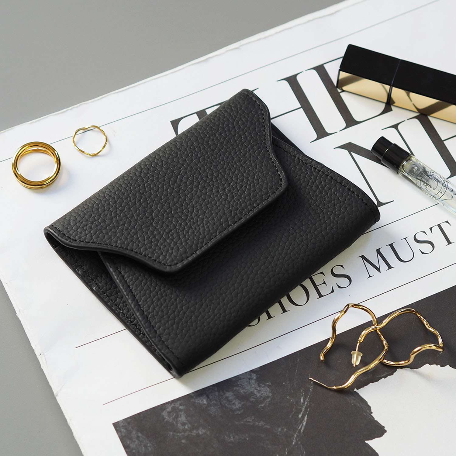 グッシオイタリー 牛革 マルチケース