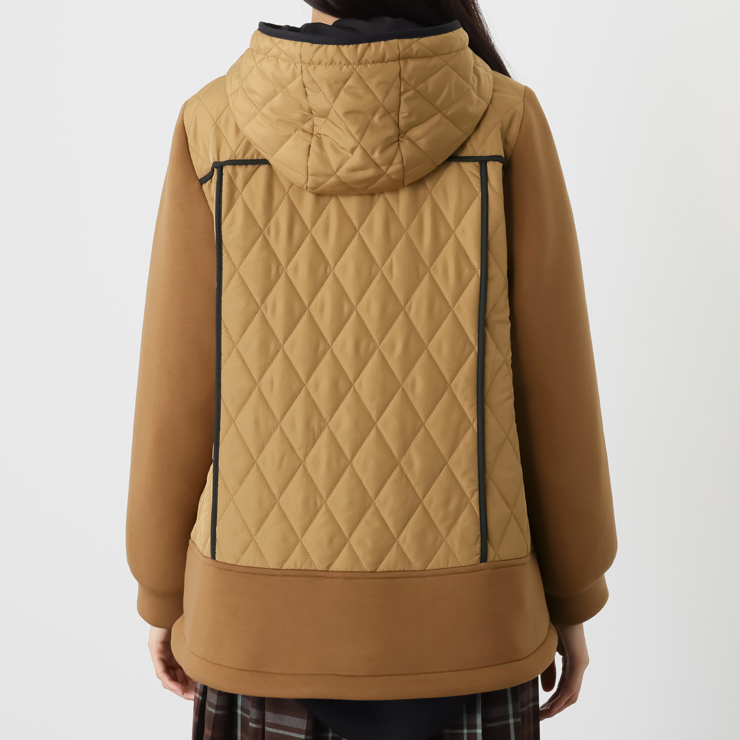 エムズ　スタイル キルト＆ダンボール切替 パイピングアクセント Ａラインシルエット フーディーブルゾン