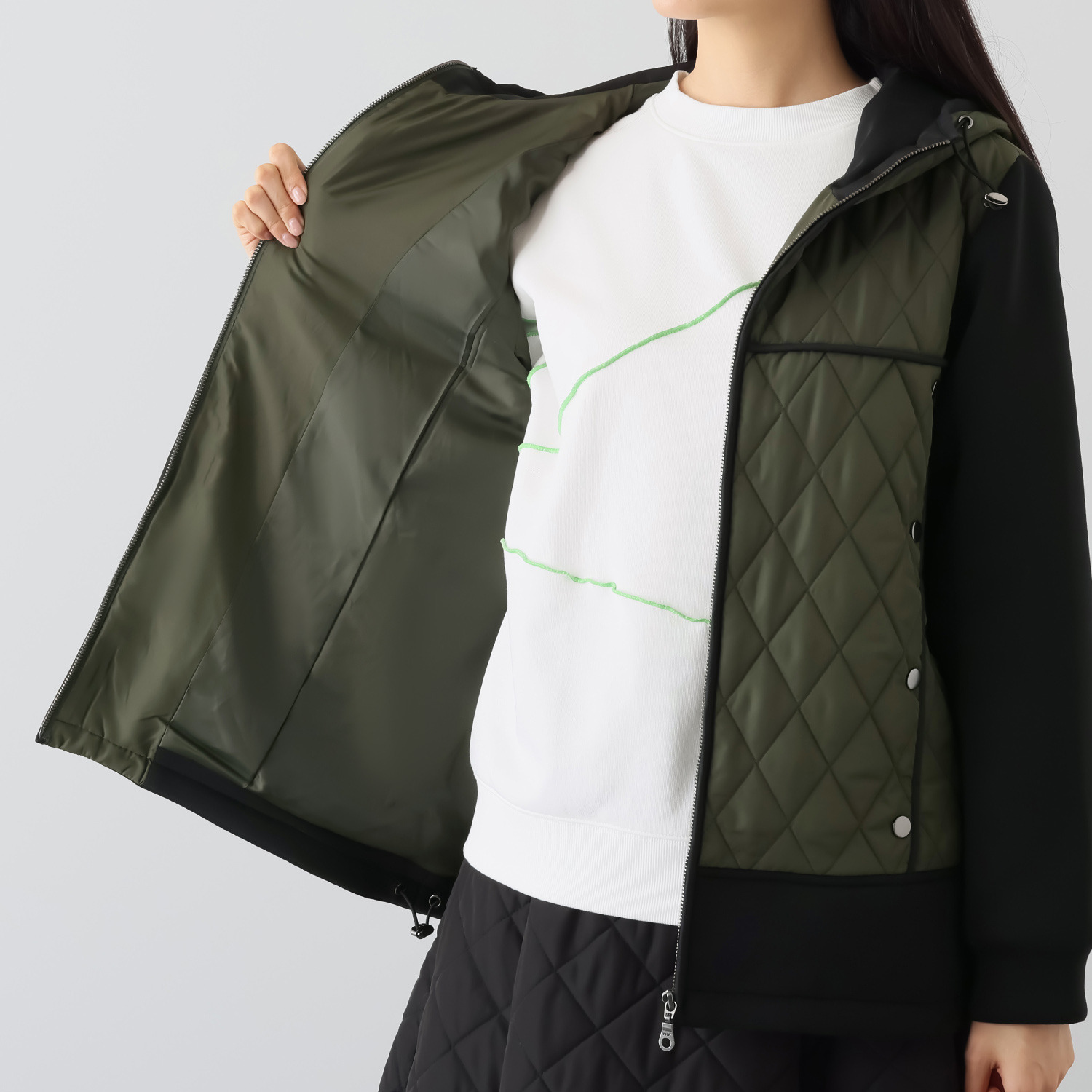 エムズ　スタイル キルト＆ダンボール切替 パイピングアクセント Ａラインシルエット フーディーブルゾン