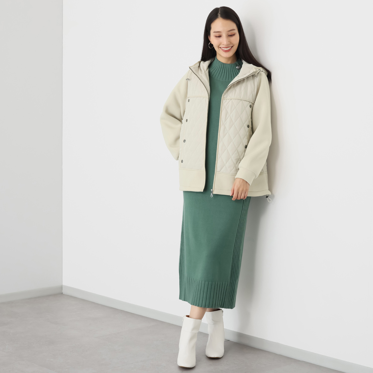 エムズ　スタイル キルト＆ダンボール切替 パイピングアクセント Ａラインシルエット フーディーブルゾン