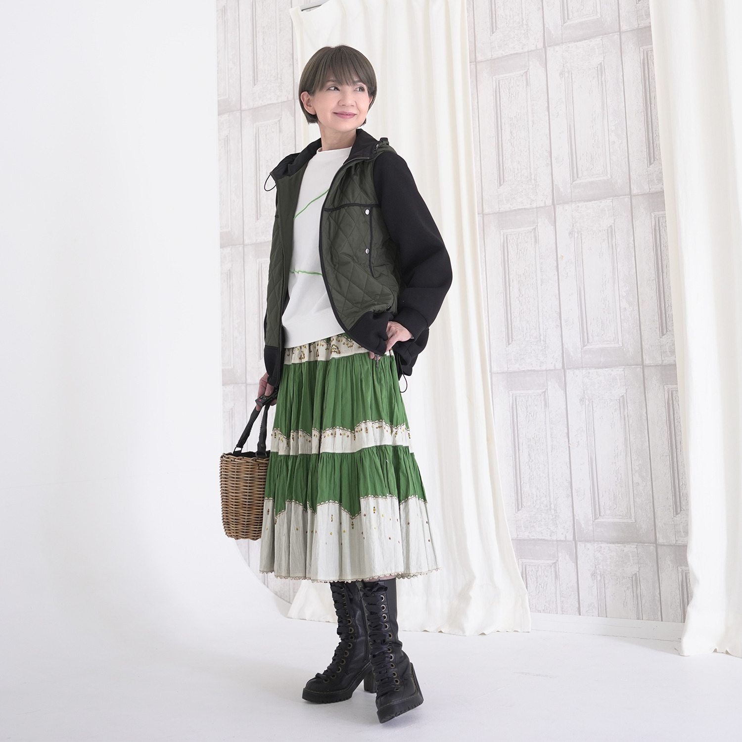 エムズ　スタイル キルト＆ダンボール切替 パイピングアクセント Ａラインシルエット フーディーブルゾン