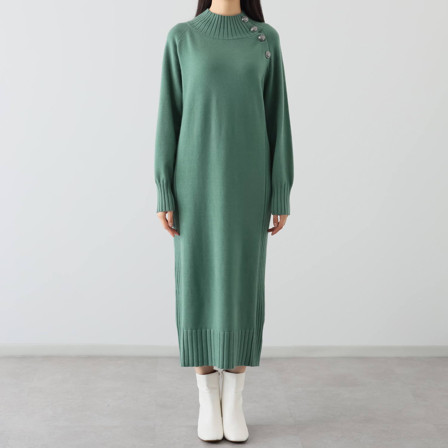 エムズ　スタイル ボタンアクセント リブ編切替デザイン ニットワンピース