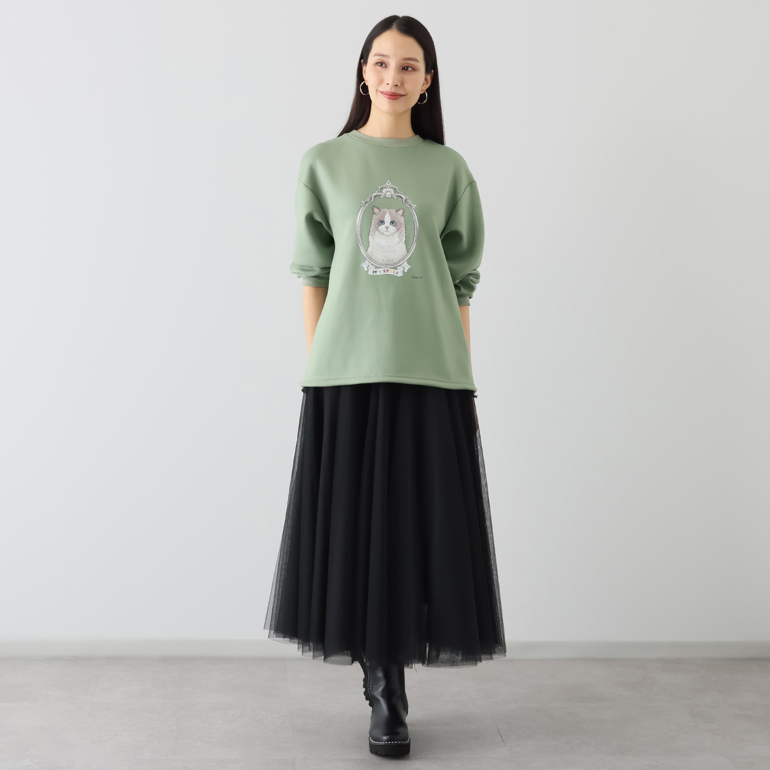 エムズ　スタイル ライトダンボール キャットプリント デザインプルオーバー