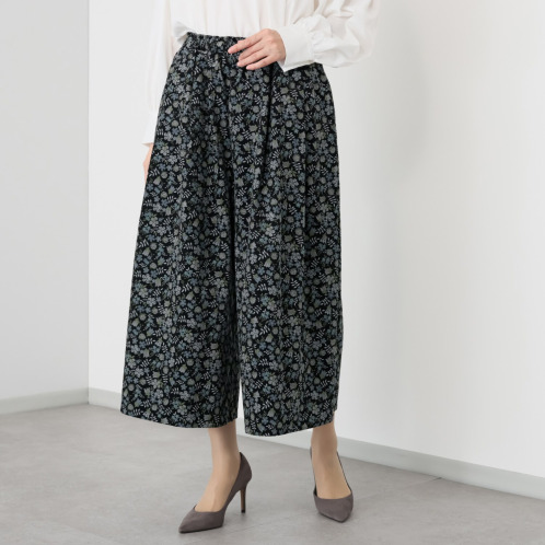 ソソット　リバティプリント　コットンコーデュロイ　スカート見えパンツ