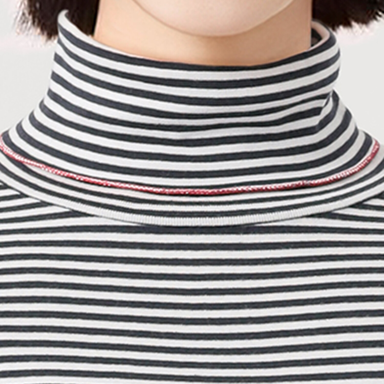 ポンデシャロン 日本製 ボーダータートルネック プルオーバー