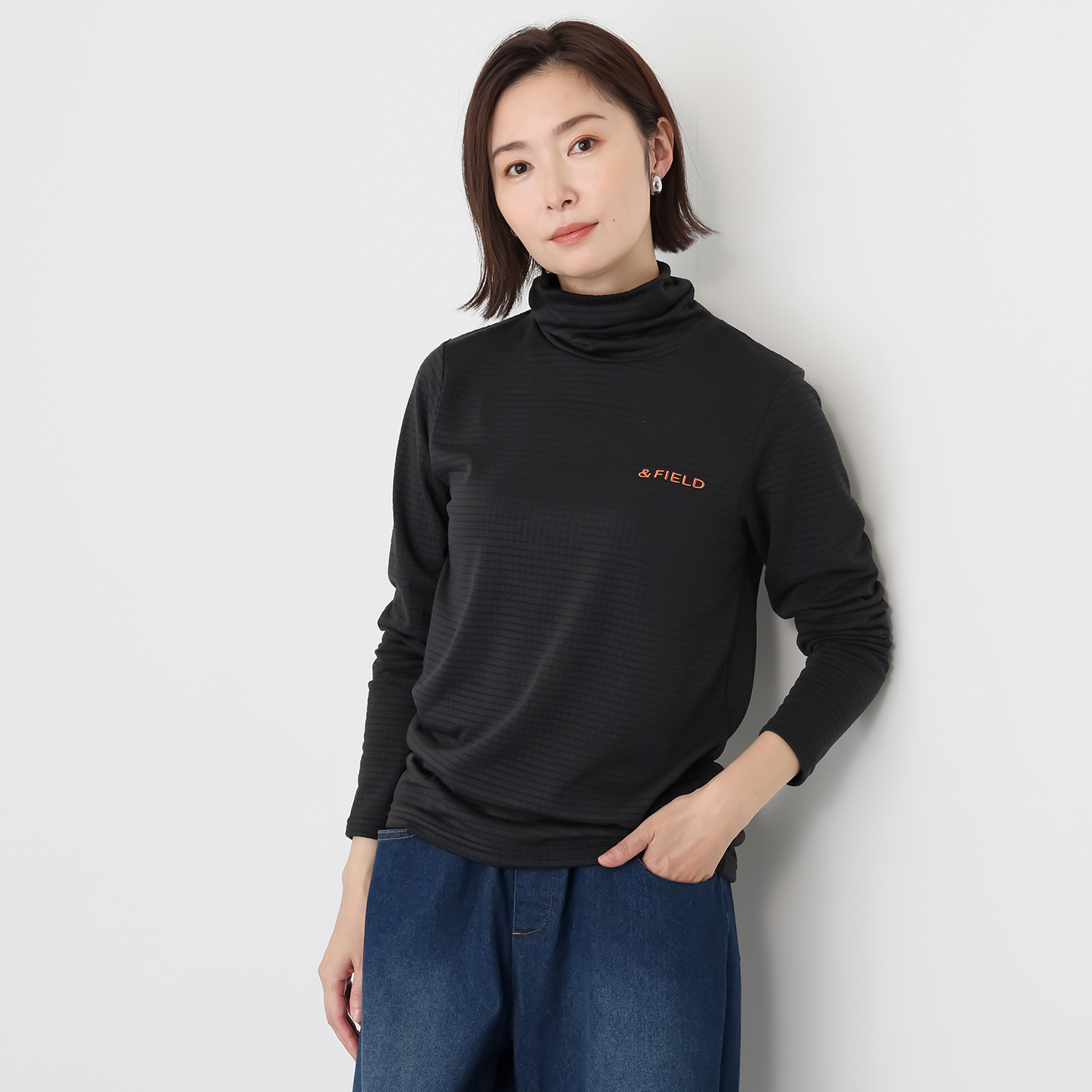 アンドフィールド ＵＶカット・吸湿発熱 ブロッキング起毛 プルオーバー