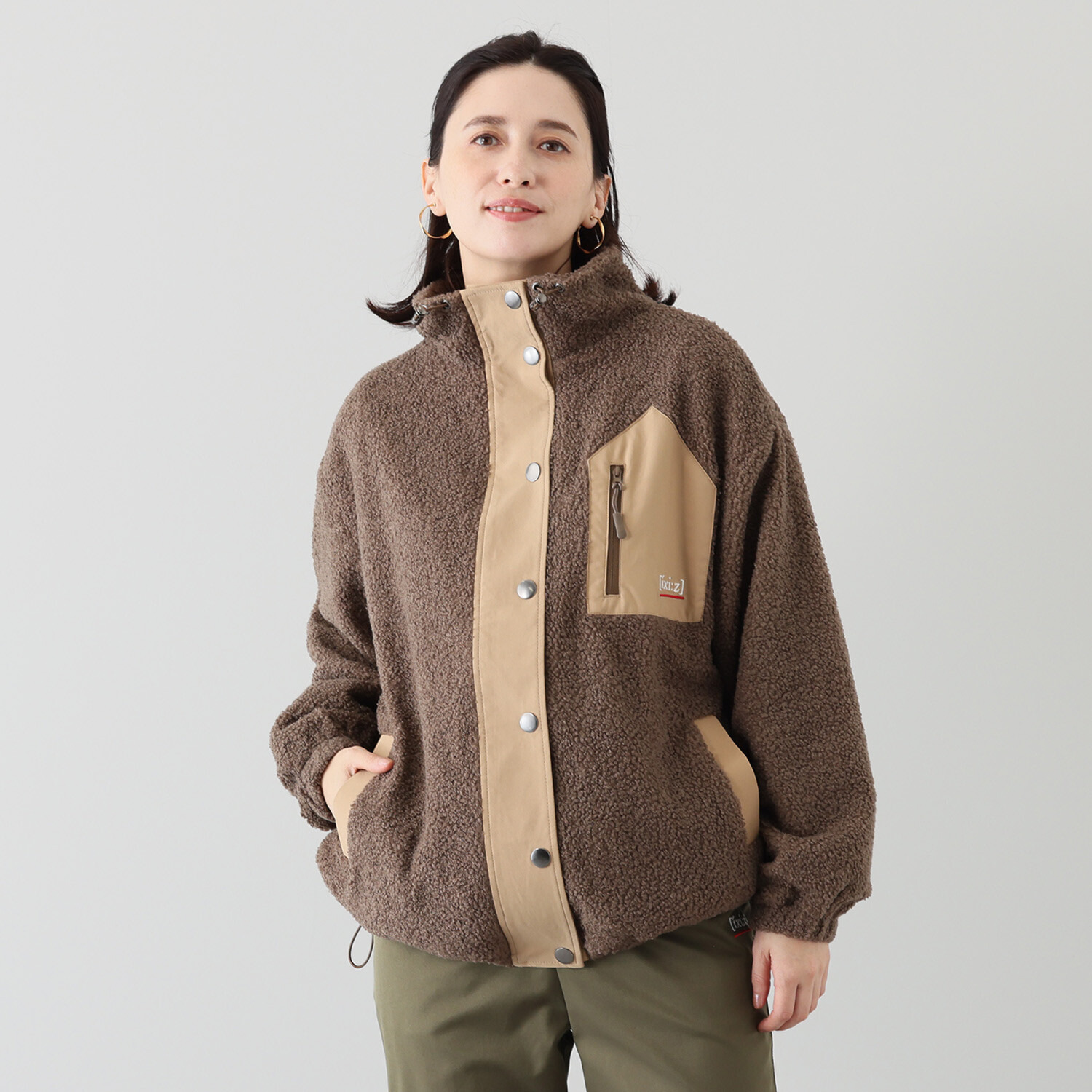 イクシーズ コクーンシルエット バイカラー ボアブルゾン