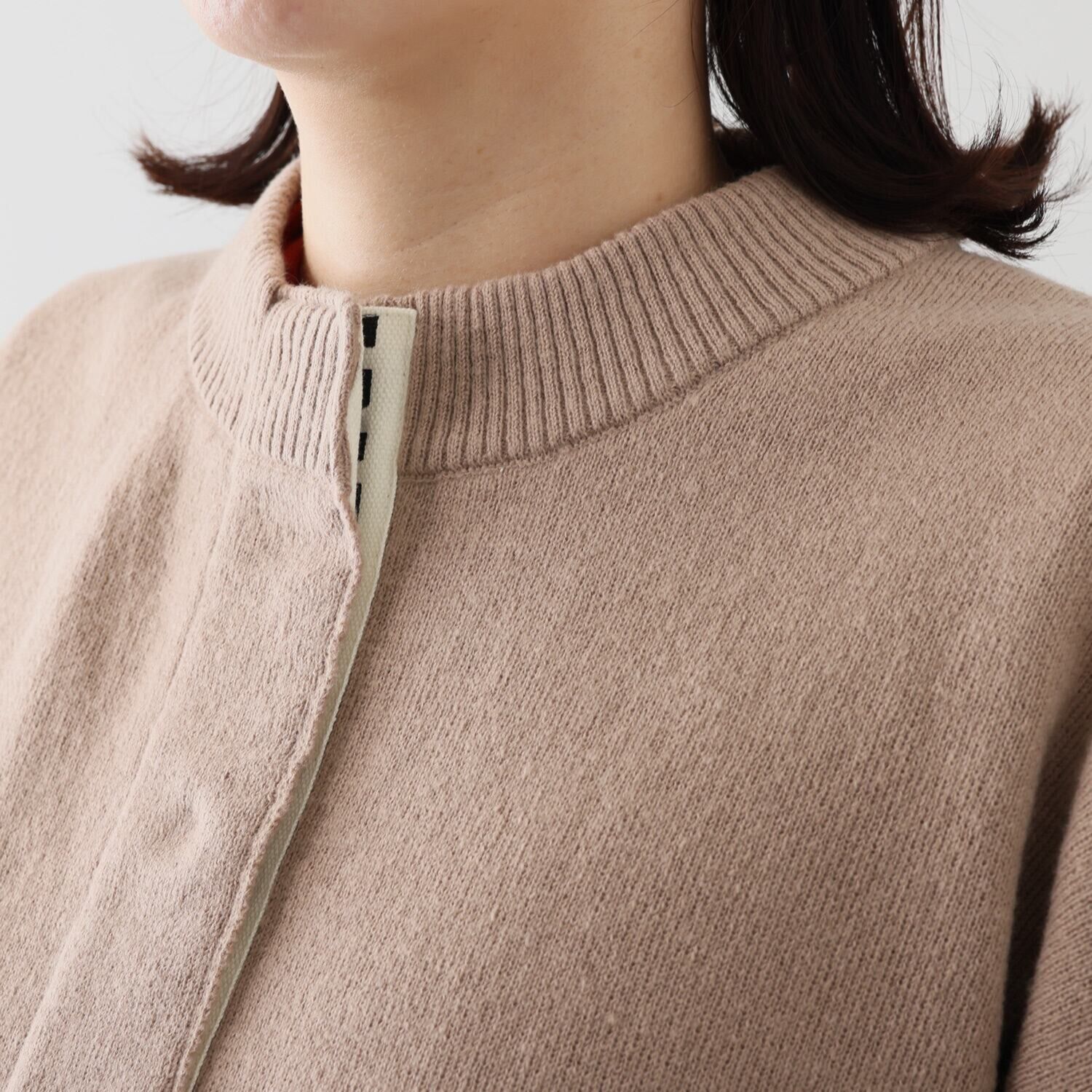 イクシーズ メッセージロゴ ノーカラーカーディガン