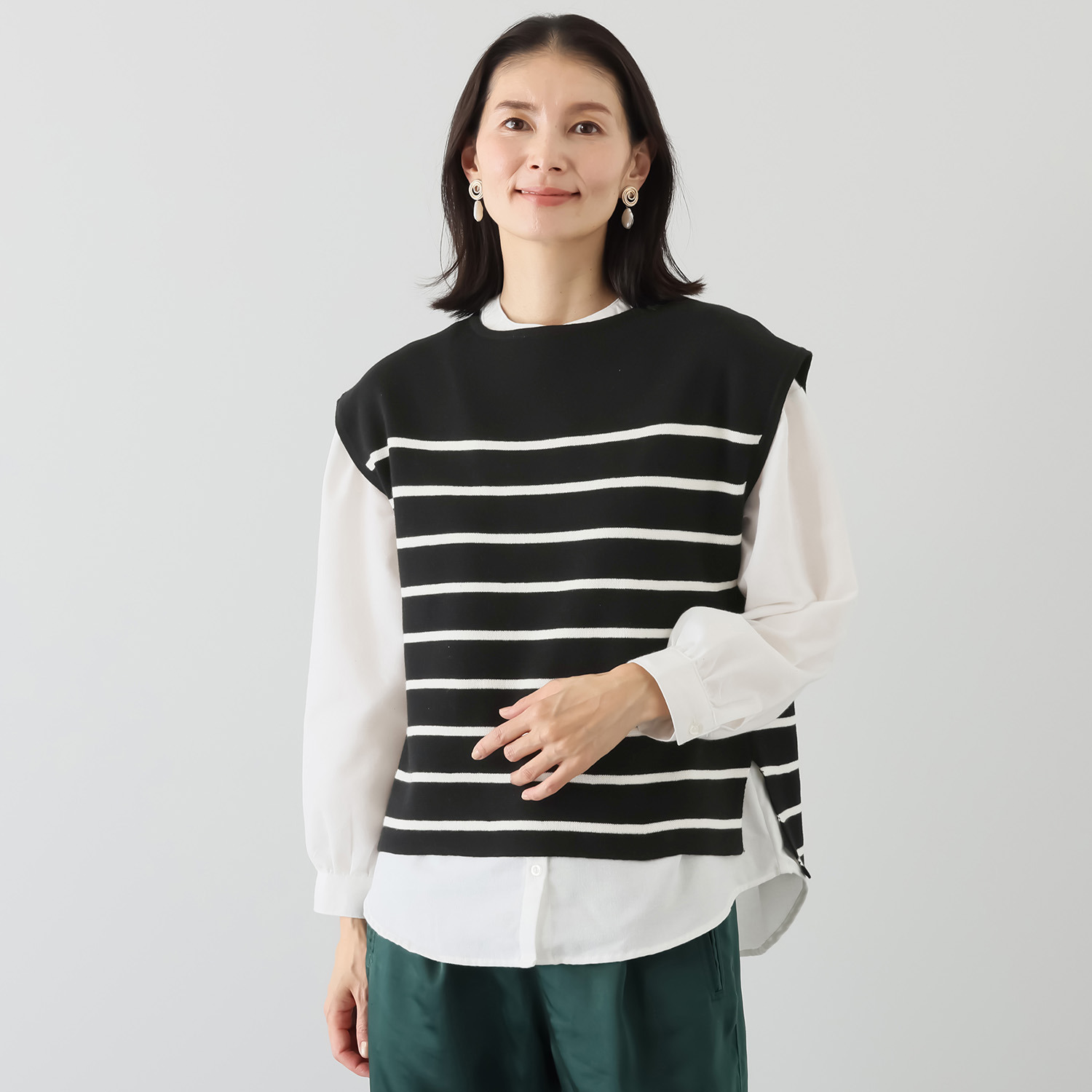 エムエムオー ボーダーニットベスト× 無地ブラウス アンサンブル