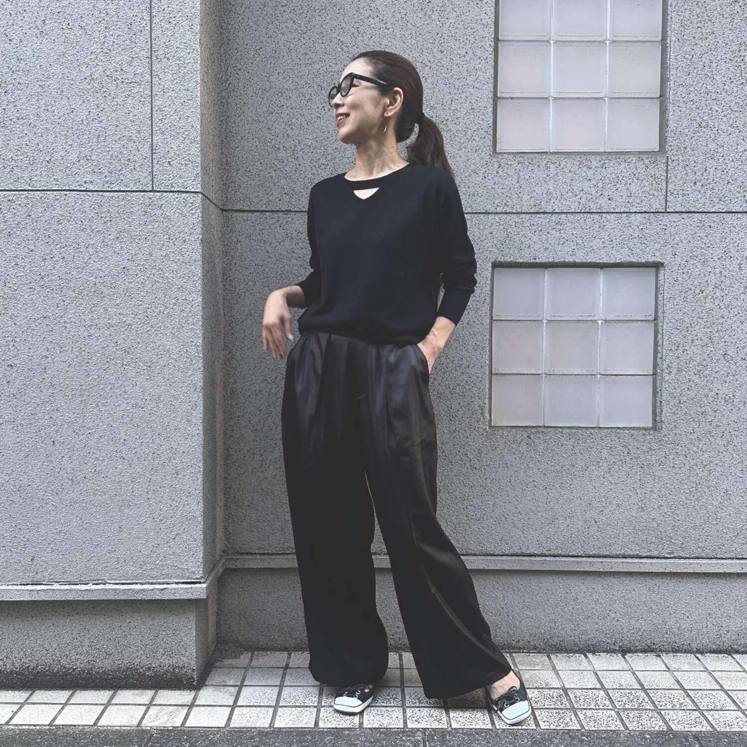 タマミ　ワタナベ ビタースパイス サテンパンツ