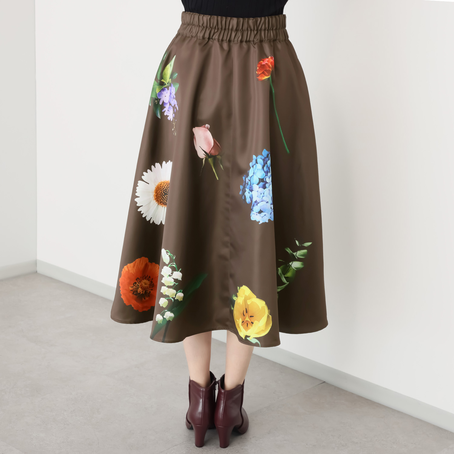 タマミ　ワタナベ ポーレンガーデン フラワープリント フレアースカート