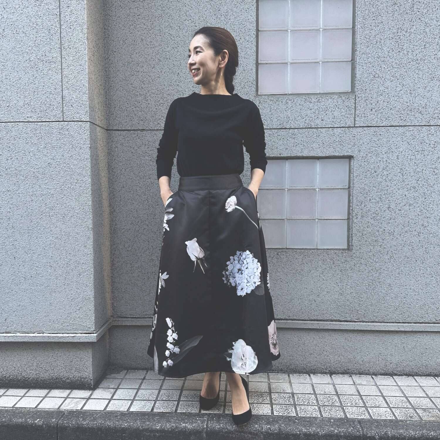 タマミ　ワタナベ ポーレンガーデン フラワープリント フレアースカート