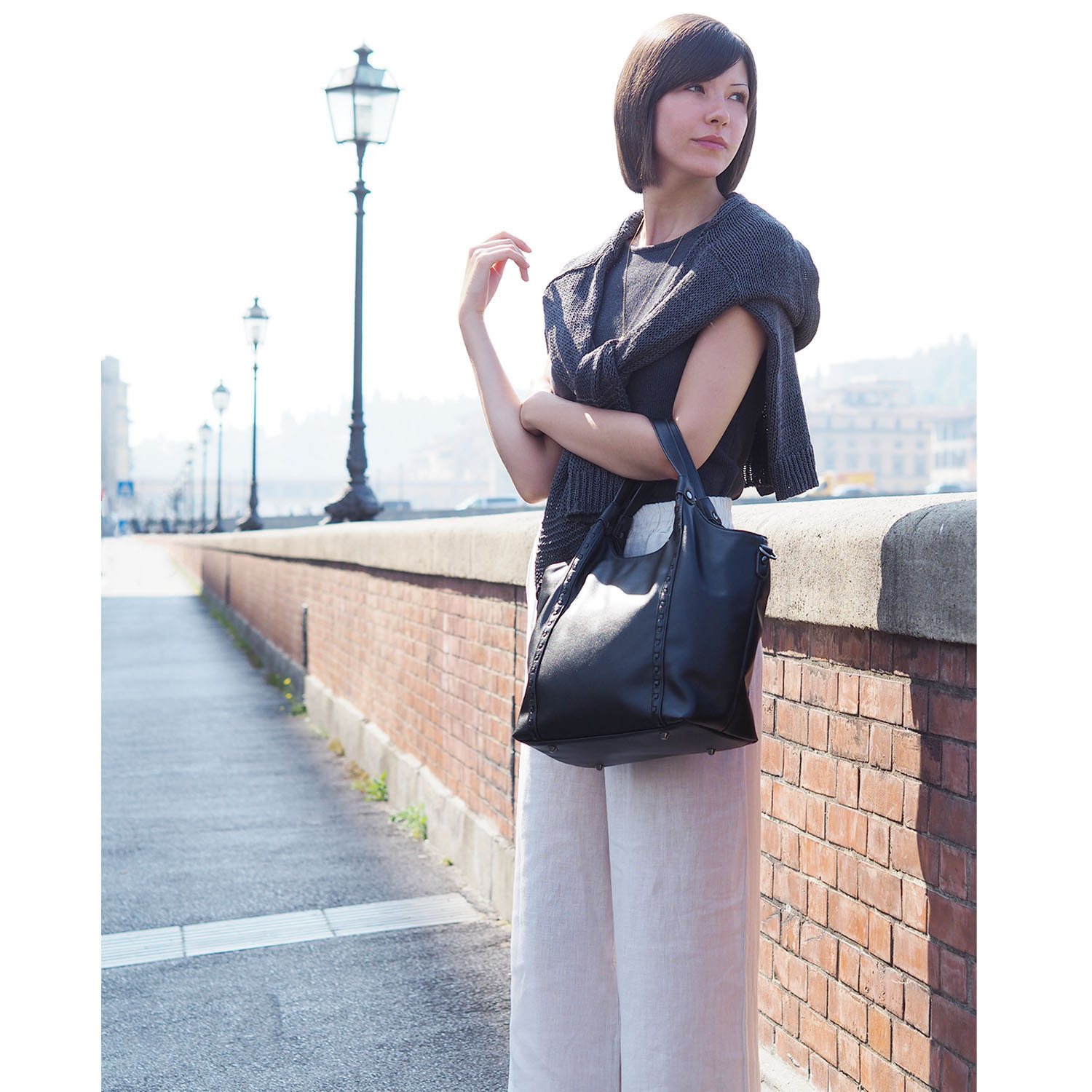 グッシオイタリー はっ水 レザータッチ素材 トートバッグ＆ ミニポシェットセット ＜ロゴチャーム付＞