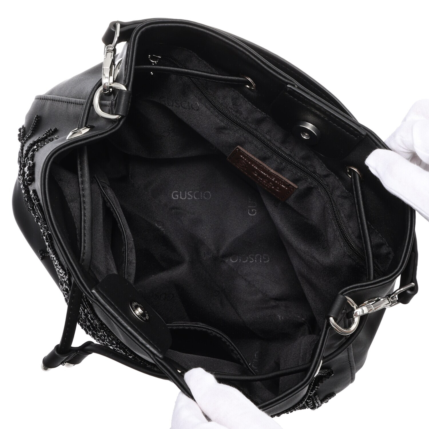 グッシオイタリー 花の都フェレンツェを テーマに。 フラワービーズ刺しゅう ２ウェイ巾着ハンドバッグ