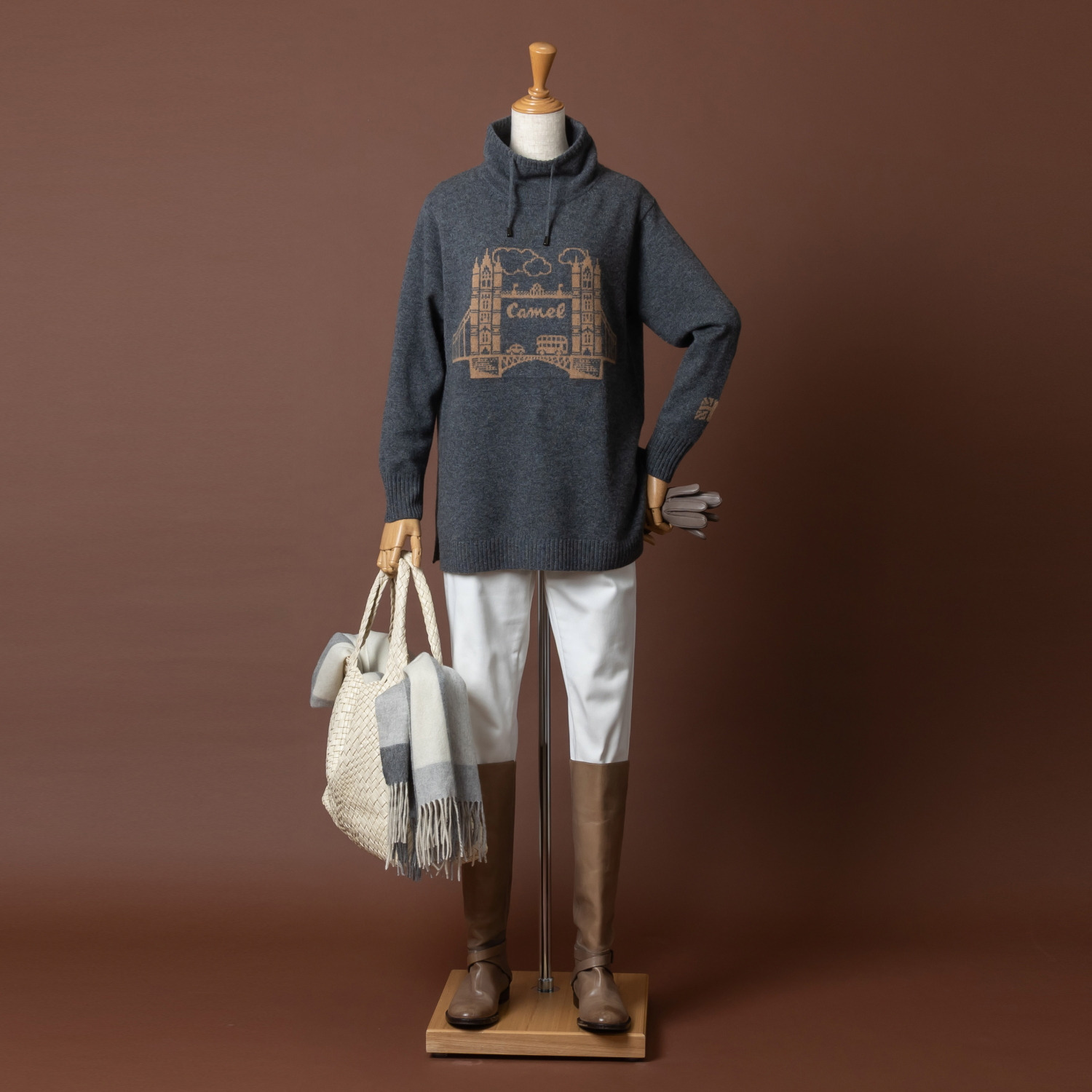 ネイチャーズ キャメル１００％ ジャガード柄 チュニックプルオーバー