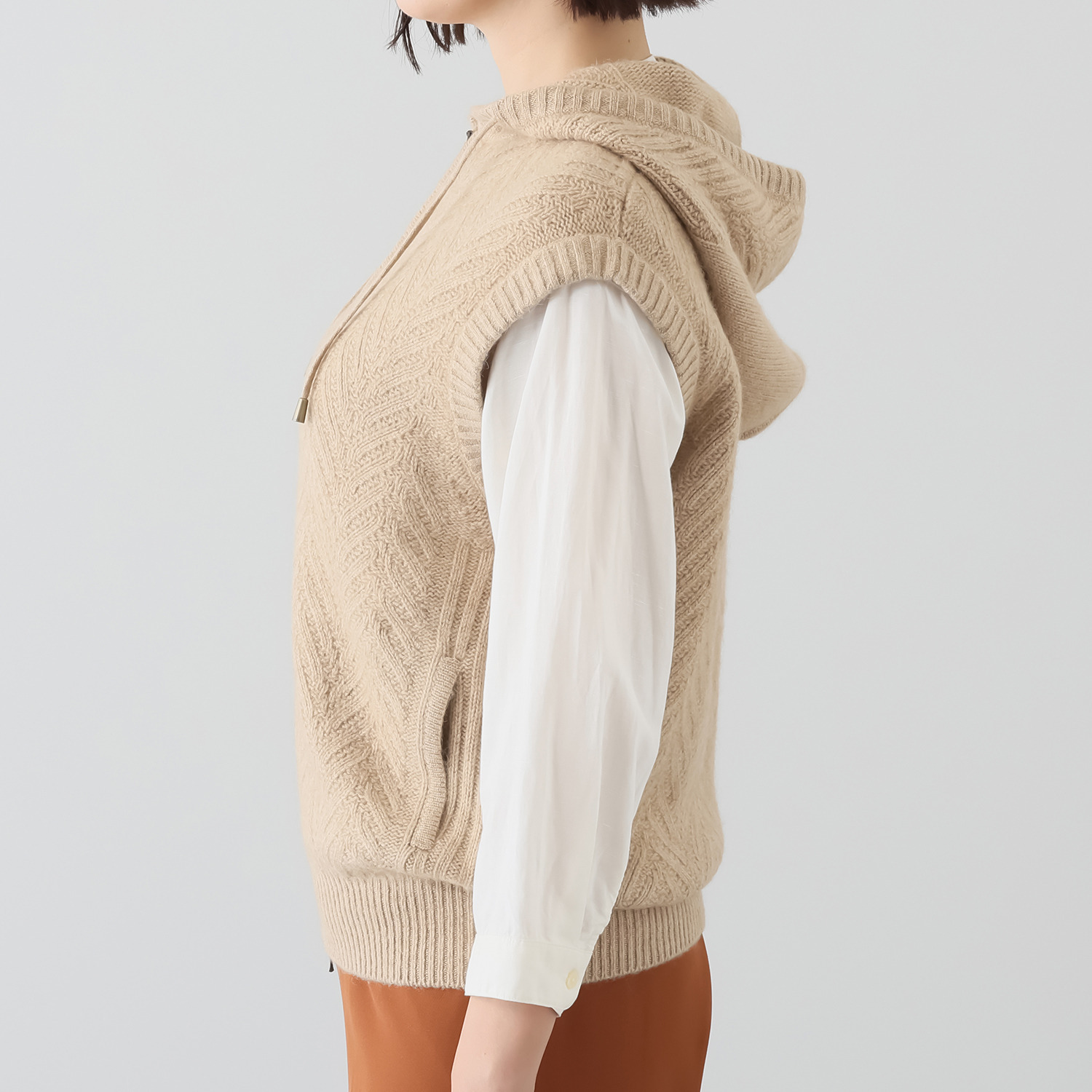 ネイチャーズ キャメル１００％ ヘリンボーン柄 フーディージレ