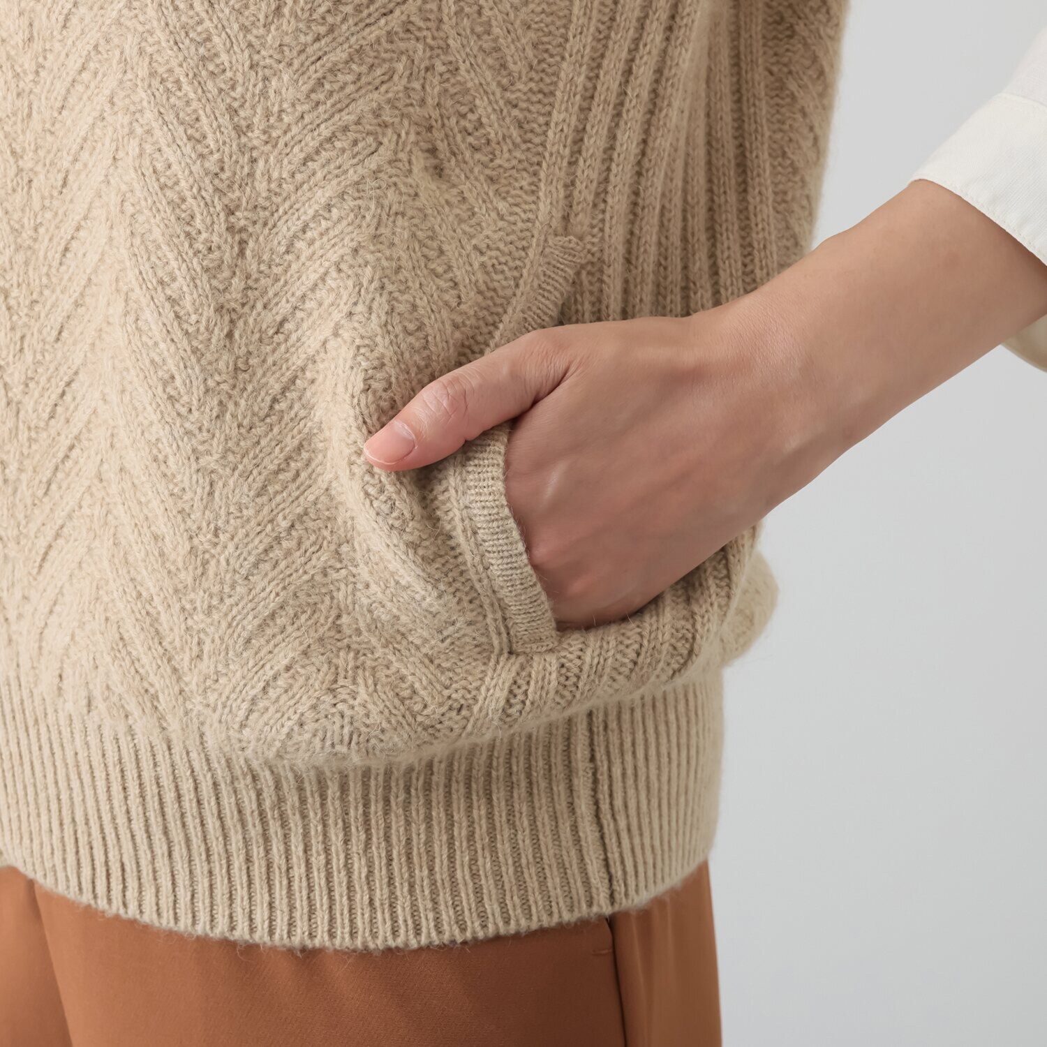 ネイチャーズ キャメル１００％ ヘリンボーン柄 フーディージレ