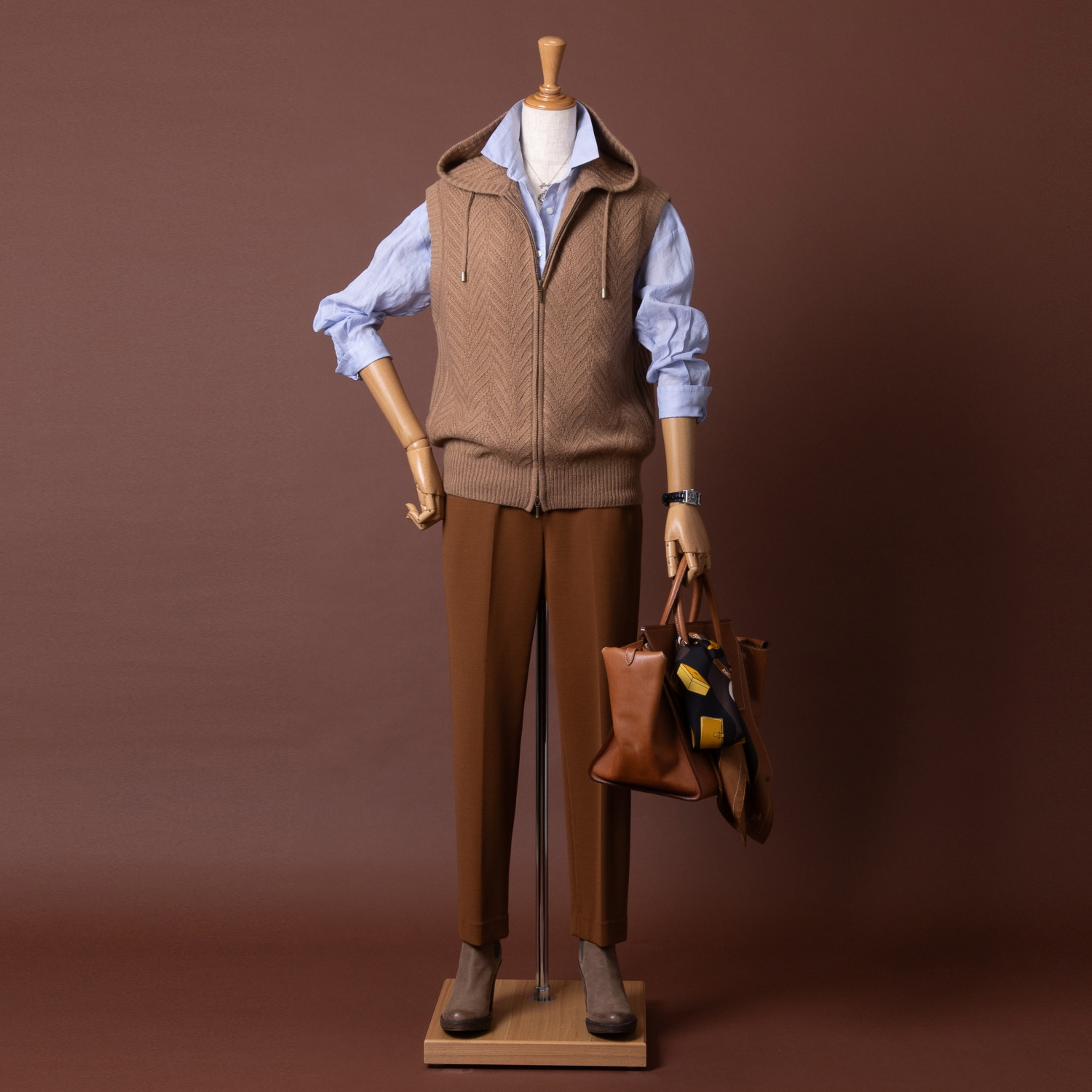 ネイチャーズ キャメル１００％ ヘリンボーン柄 フーディージレ