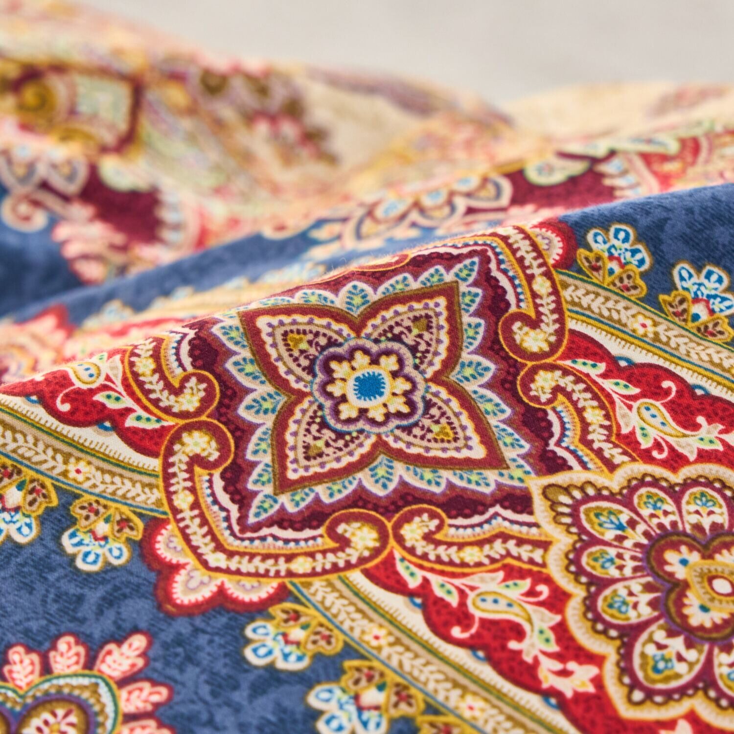 ｎｉｓｈｉｋａｗａ 綿１００％サテン 両サイドファスナー 日本製掛けふとんカバー ＜セミダブル＞