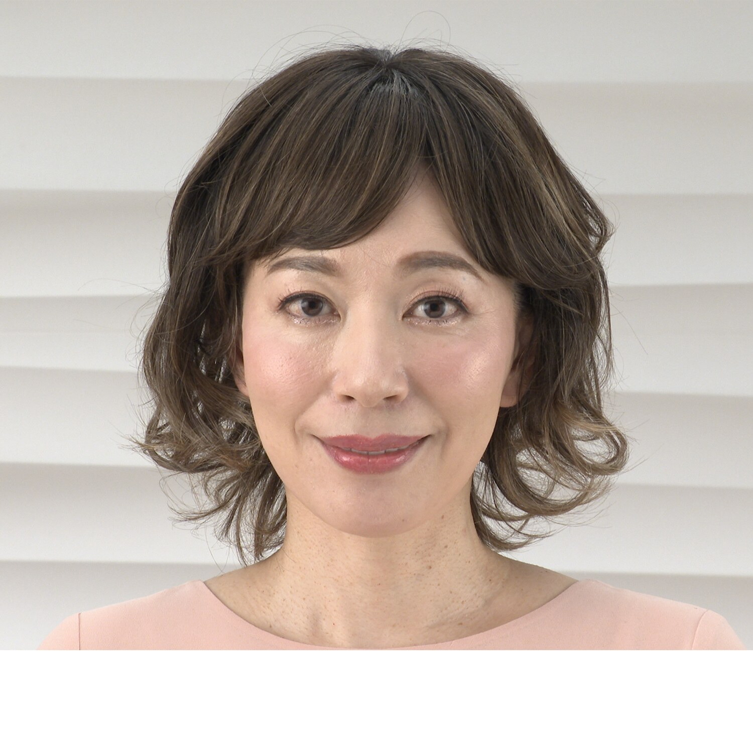 ＫＡＺＵＥウイッグ ウェイビースタイル ウイッグ