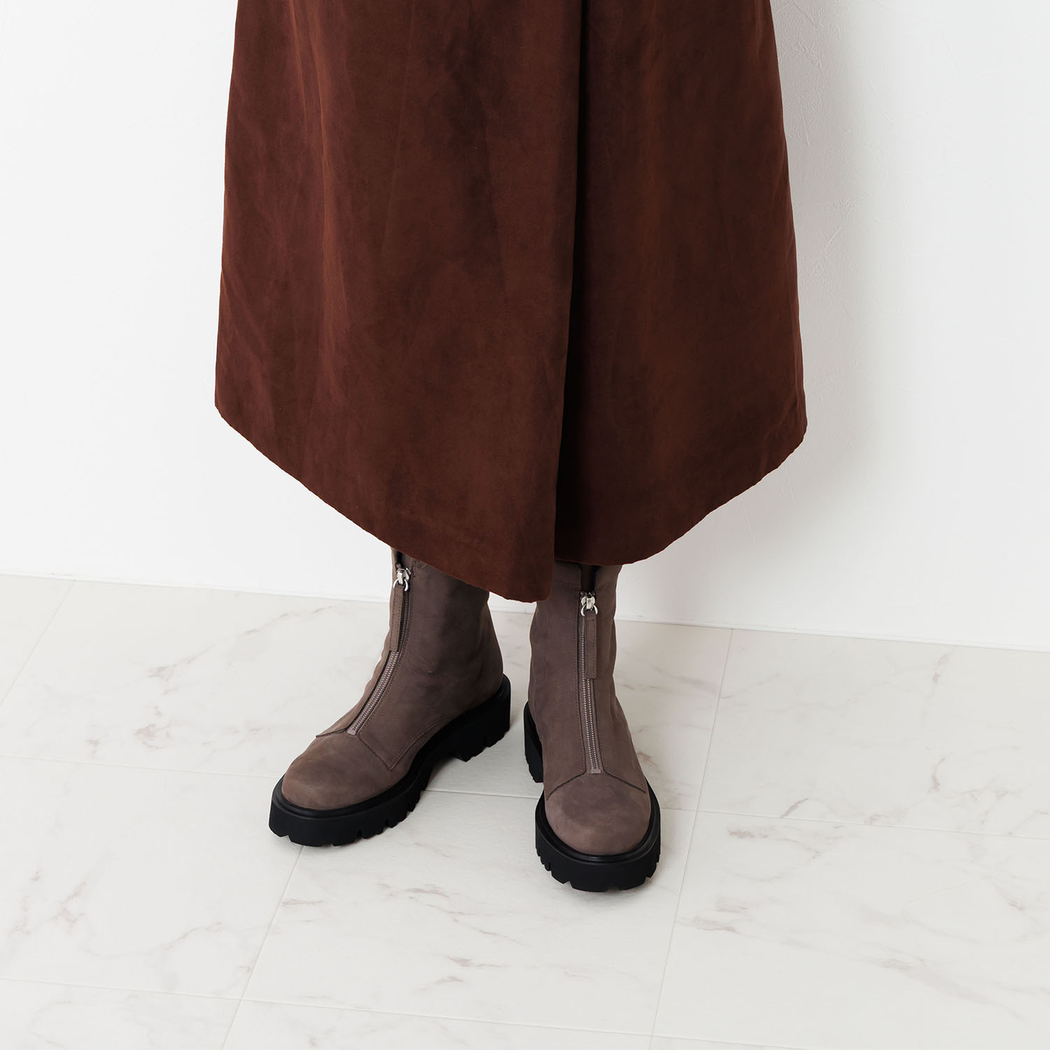 卑弥呼 日本製 はっ水牛革 フロントジップブーツ