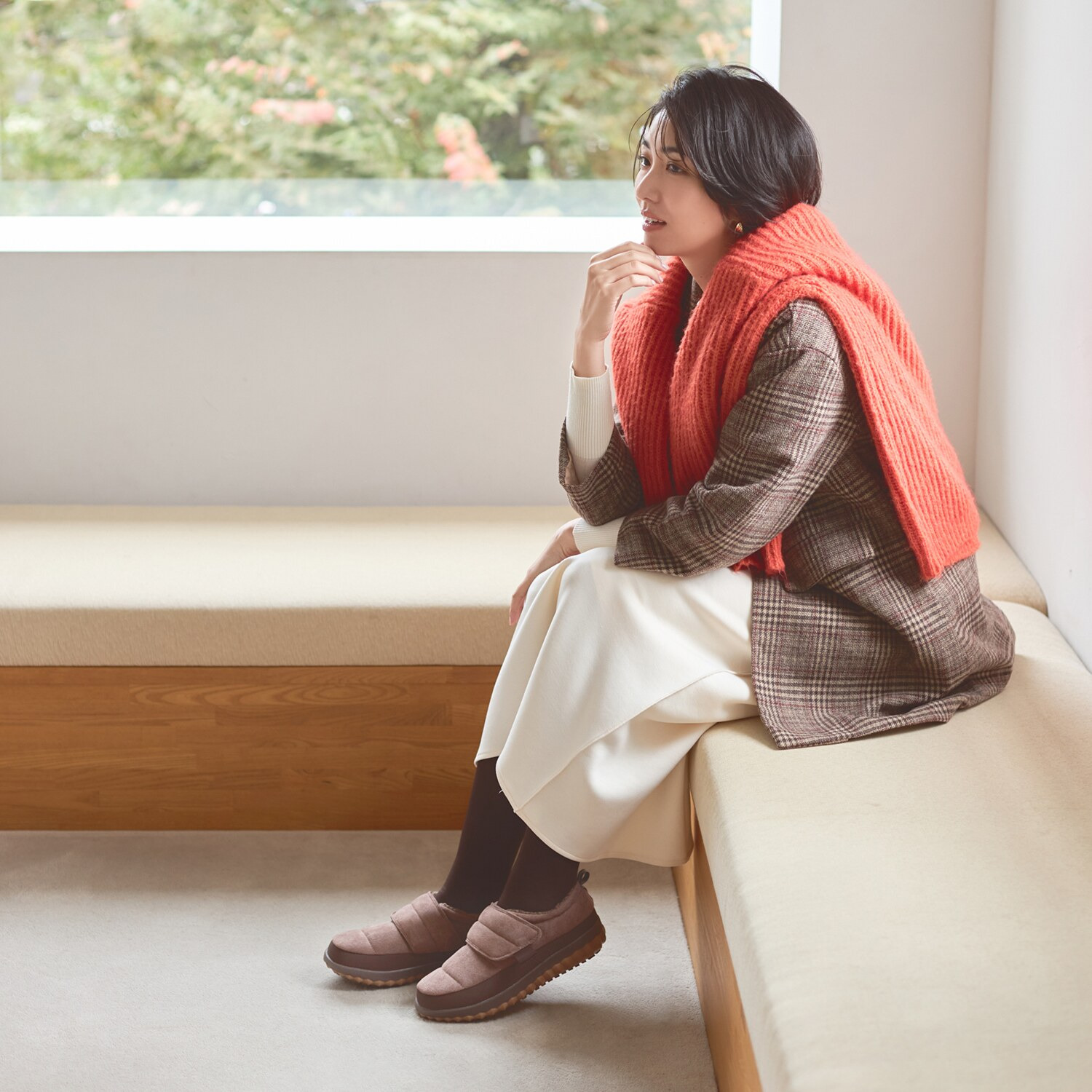 トーキョーキャンプゴー 防水　防滑 あたたか裏ボア 面ファスナースリッポン