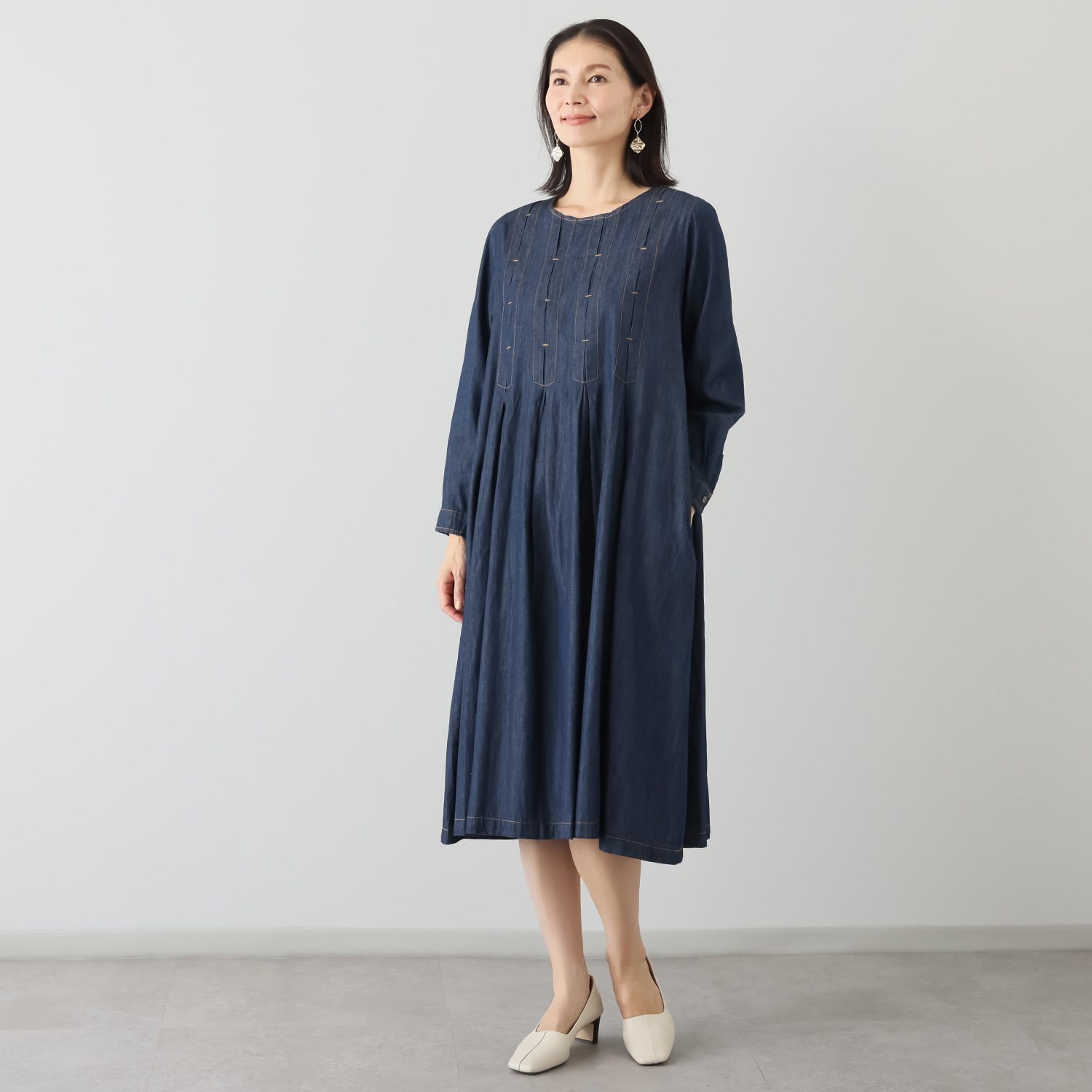 ダジュール タックデザイン デニムワンピース