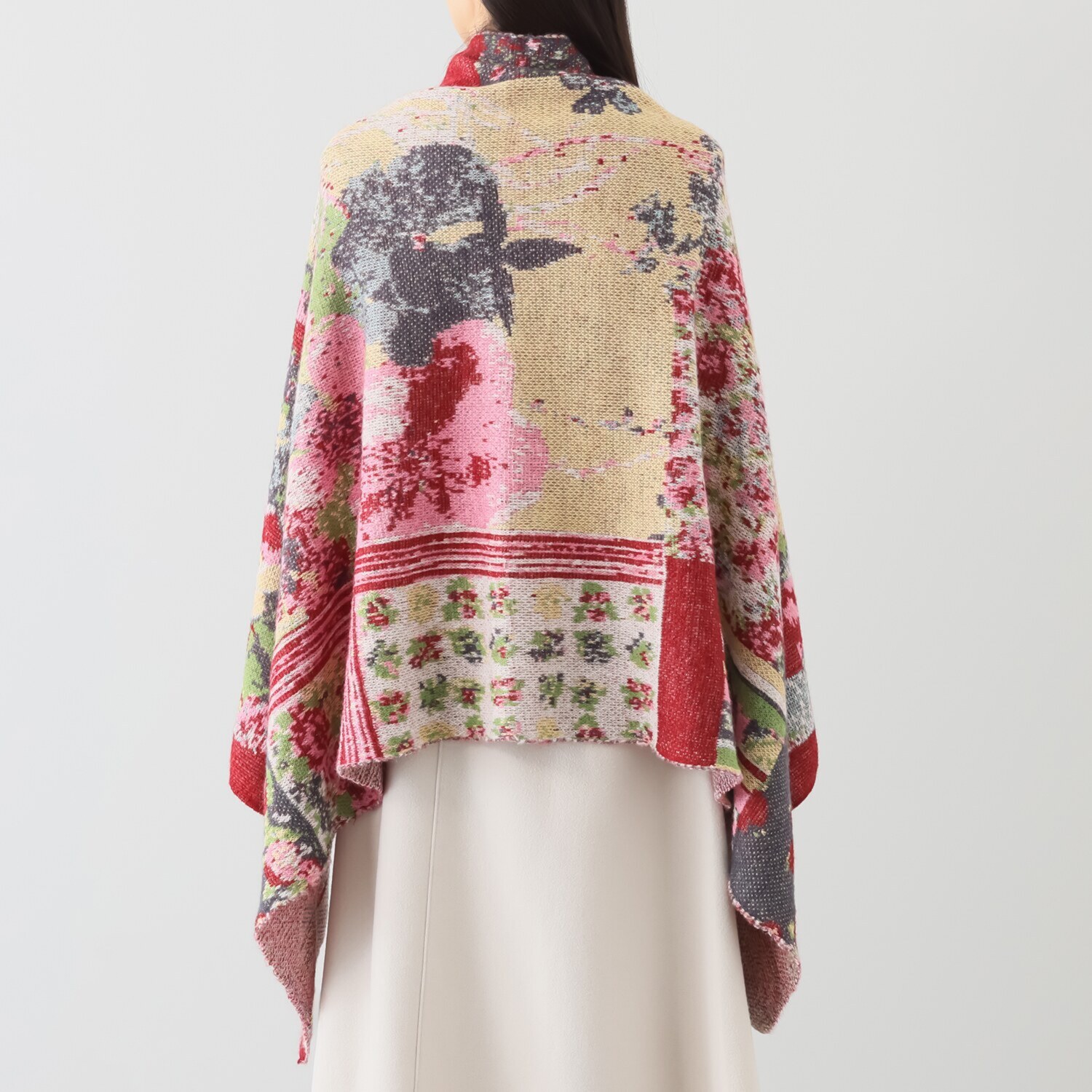 ニジイロキャンプ 日本製 ふわふわ加工 ウール混大判ストール