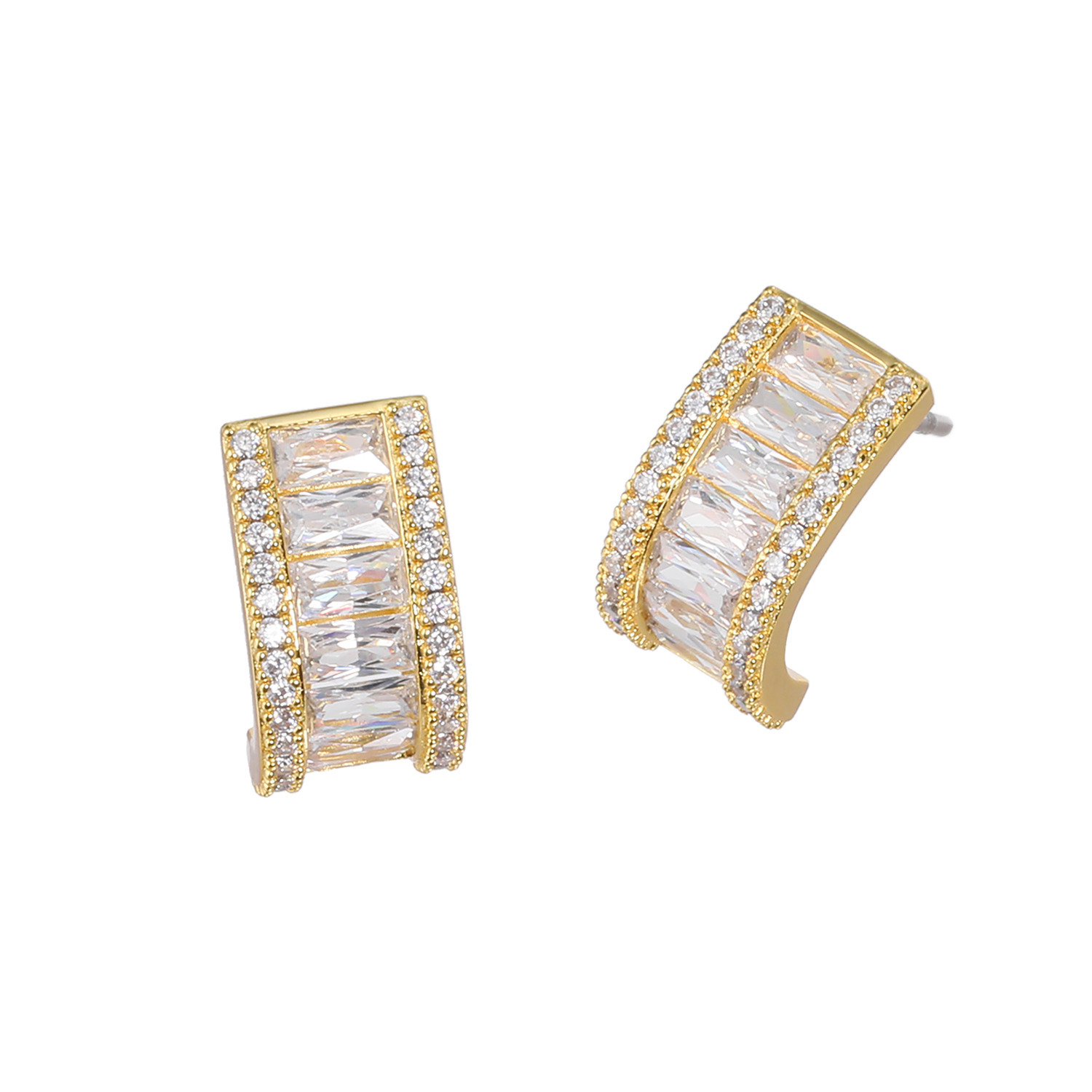 マダムヒロコ レクタングルカットＣＺ ラグジュアリー イヤリング／ピアス “モンシュシュ”