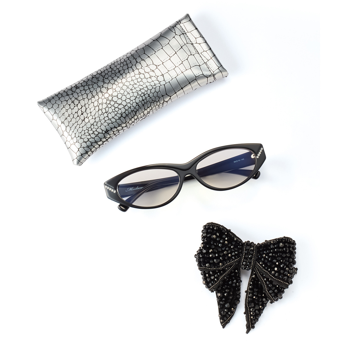 マダムヒロコ ＵＶ＆青色光＆ 裏面反射カット クリスタルガラス オールシーズン使える フォックスフレーム サングラス ”ライク　ア　シネマ”