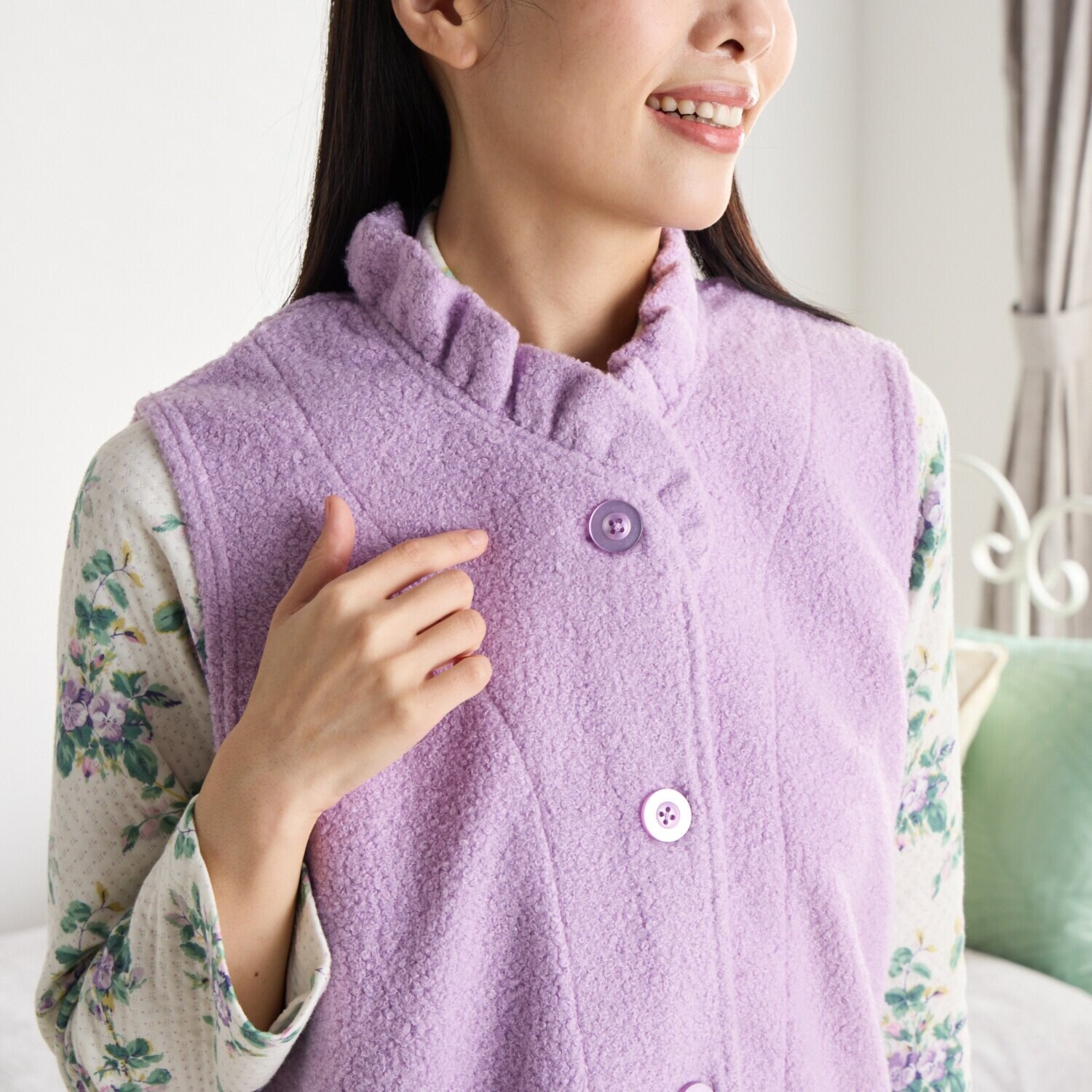 ローラアシュレイ ボアフリース ジレ