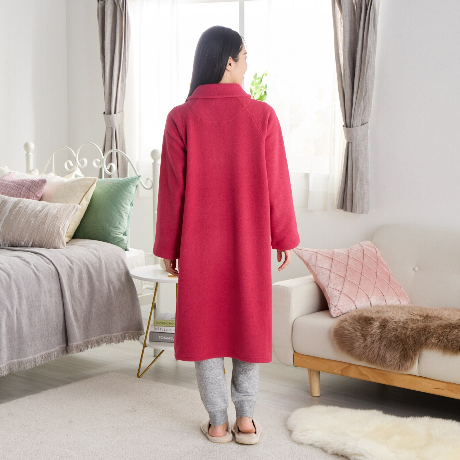 ローラアシュレイ 無地× クチュールローズ刺しゅう ロングガウン