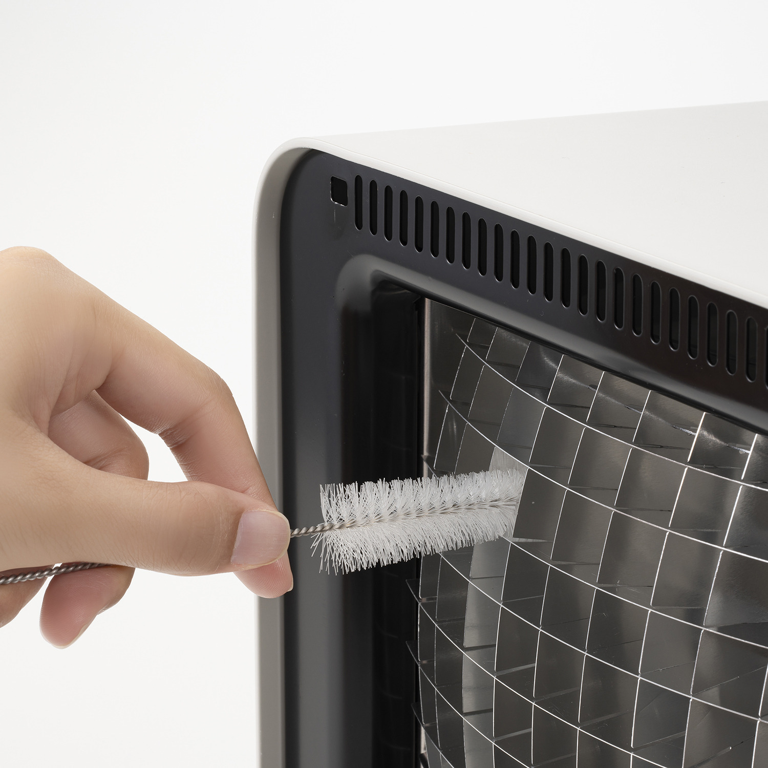 プラスマイナスゼロ キューブ型でかわいい！ コンパクトなのに しっかりあたたかい お手入れもしやすくなった リフレクトヒーター２ ＸＨＳ−Ｋ３１１